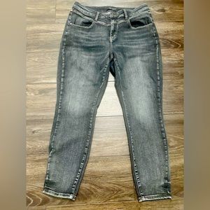 Judy Blues! Worn one time, size 16